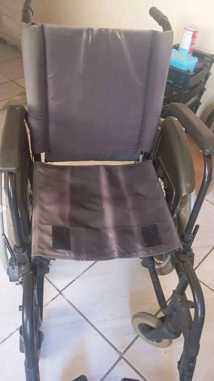 Cadeira de rodas Ortobras  - Foto 2