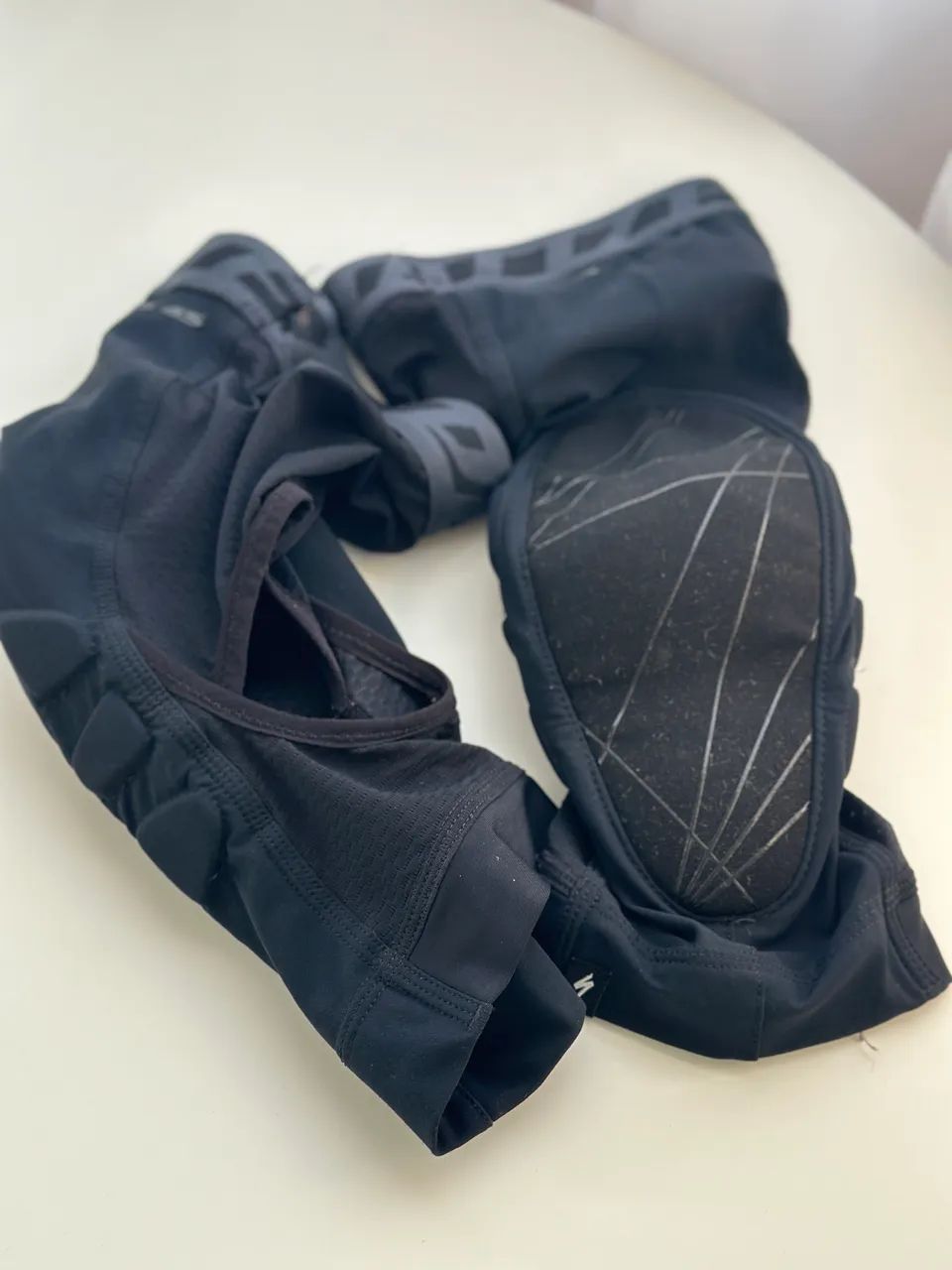 Joelheira Specialized Enduro  - Foto 3