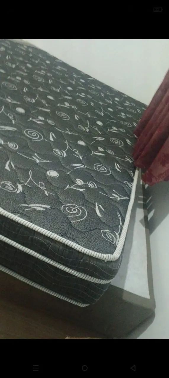 Vendo cama box mais base