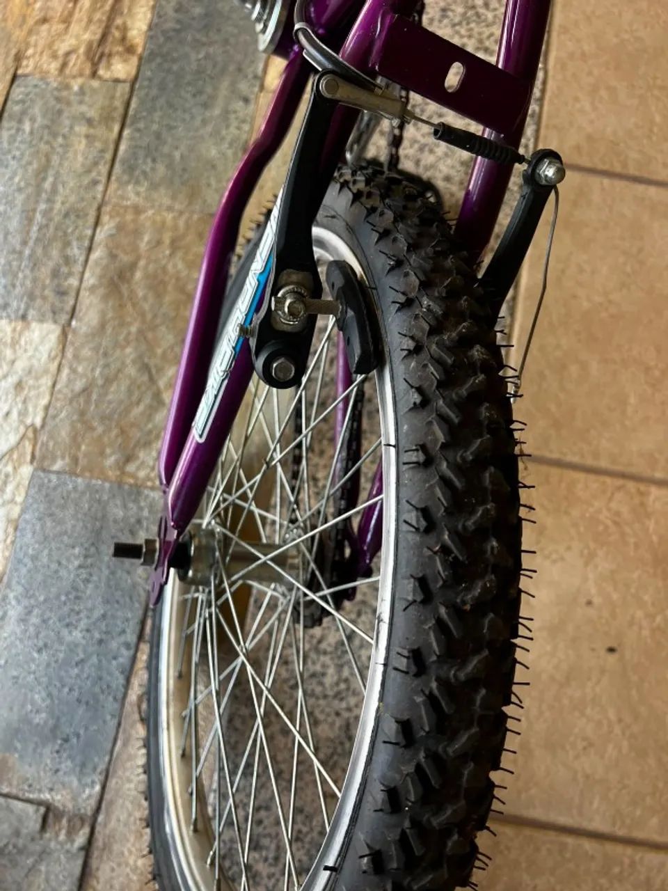 Bicicleta Wendy aro 20 excelente estado - Foto 5