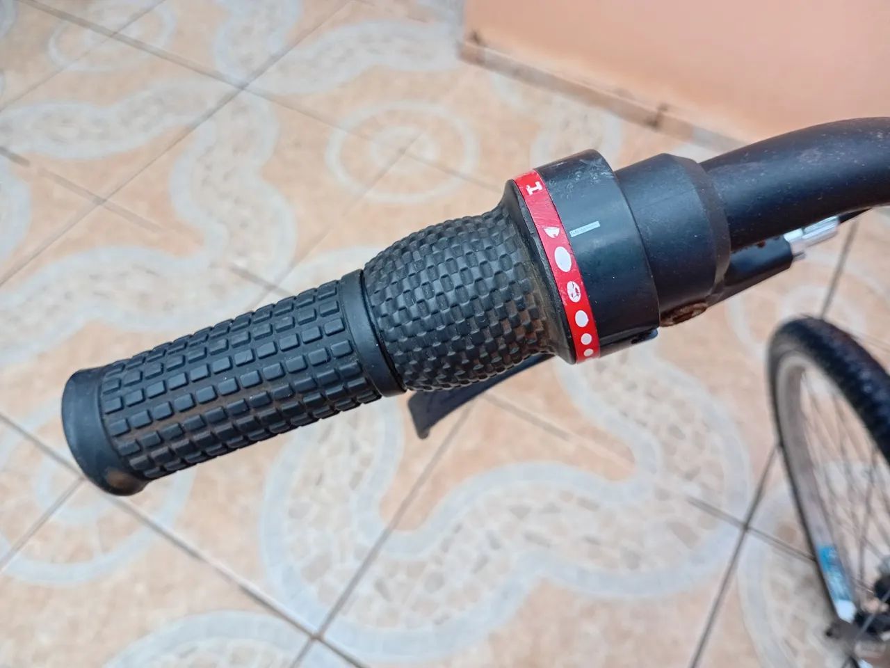Bicicleta aro 26  - Foto 5