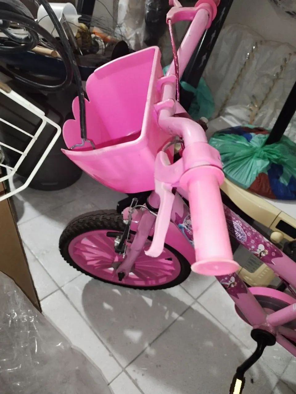Bicicleta aro 16 rosa - Foto 3