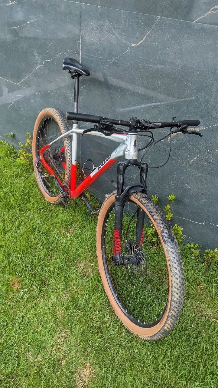 Bicicleta aro 29 tamanho 19