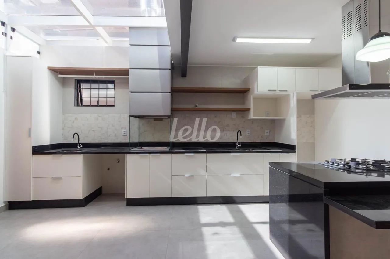 Casa 3 quartos para alugar no(a) Perdizes