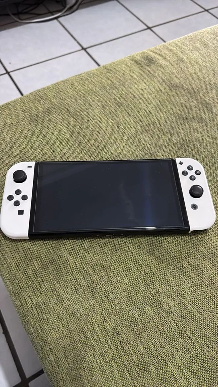 Vendo nitendo switch oled  - Foto 3