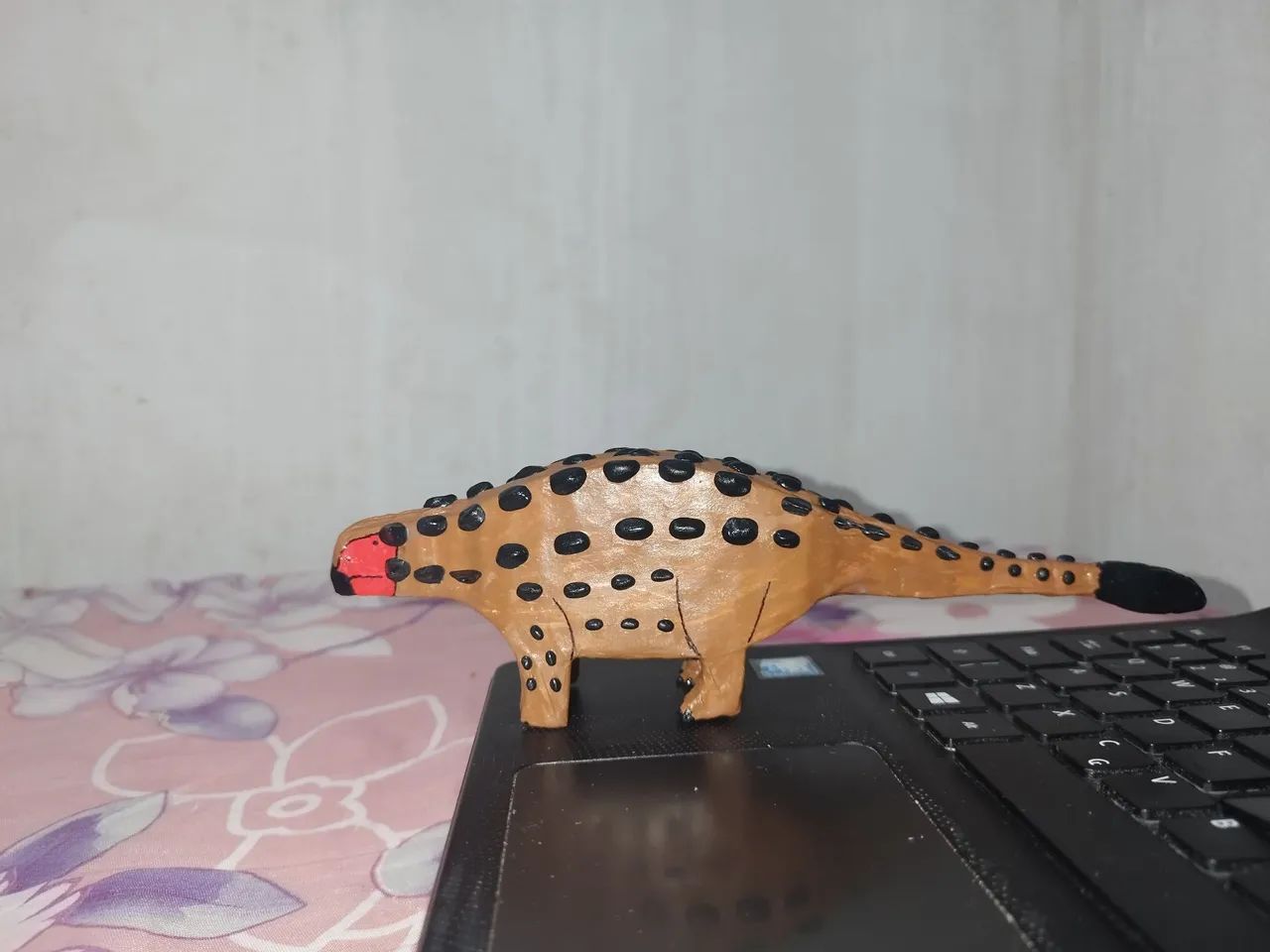 Anquilossauro de papelão  - Foto 2