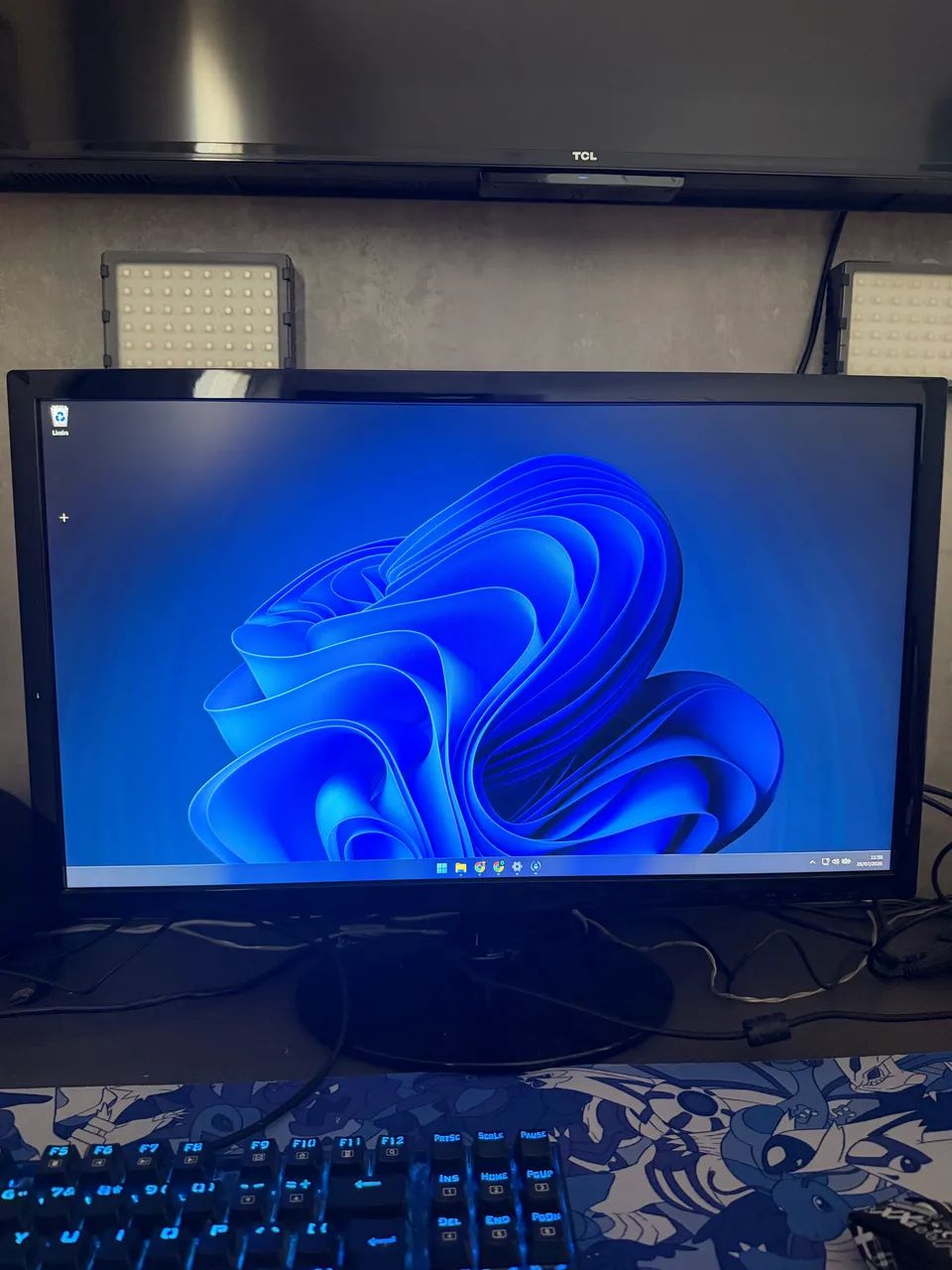 Monitor Samsung Full HD 75Hz, 24 Polegadas, HDMI e VGA - Excelente Estado - Foto 2