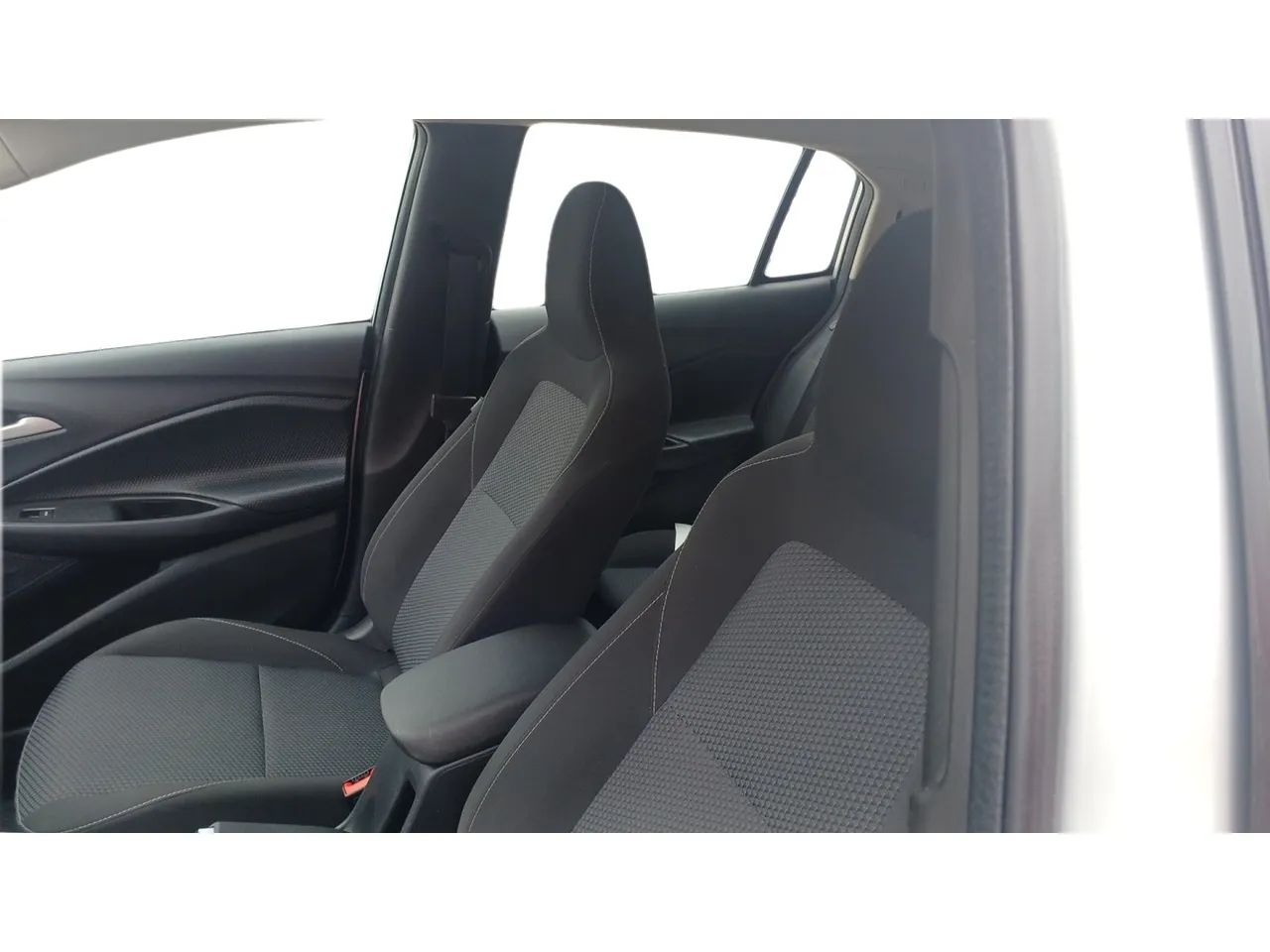 Chevrolet Onix Hatch LT 1.0 12V TB Flex Aut. 4P, foto 12 de 16