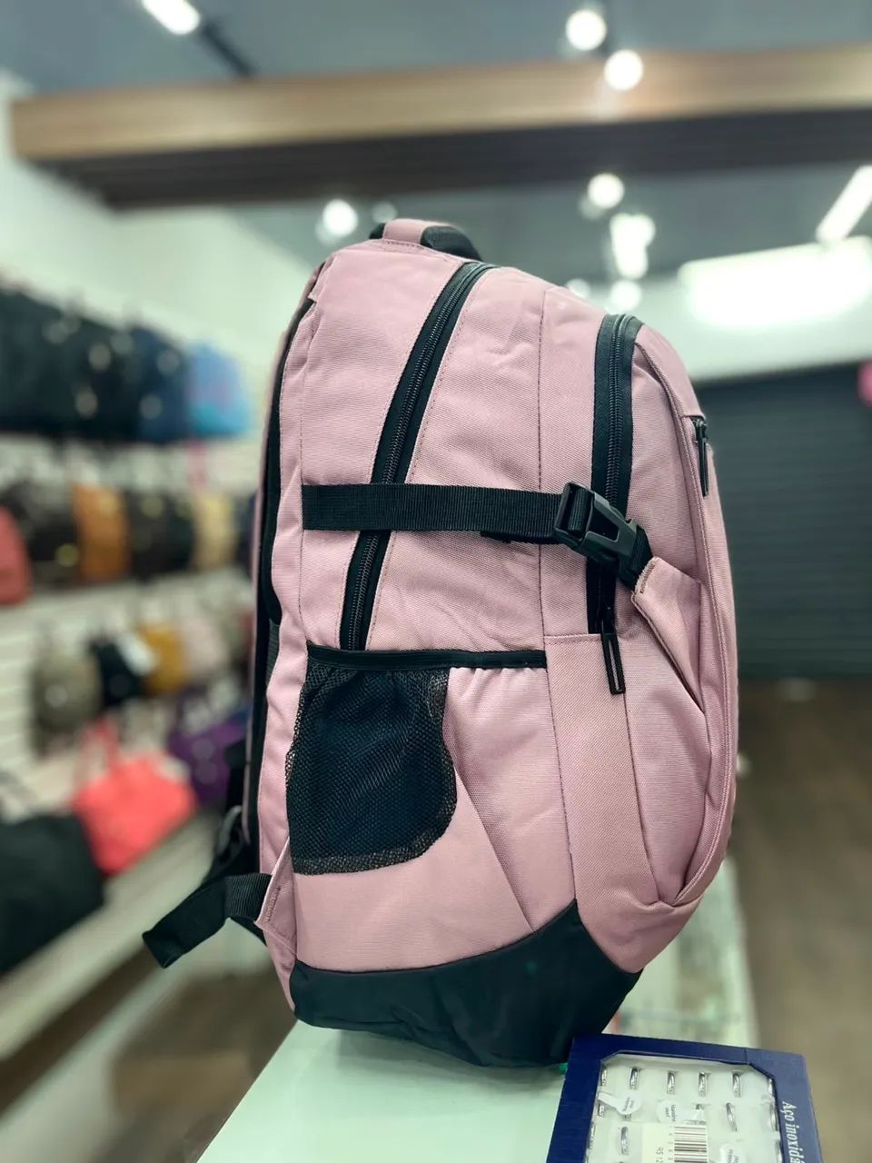 Bolsas e mochilas é na JBFASHION ?
