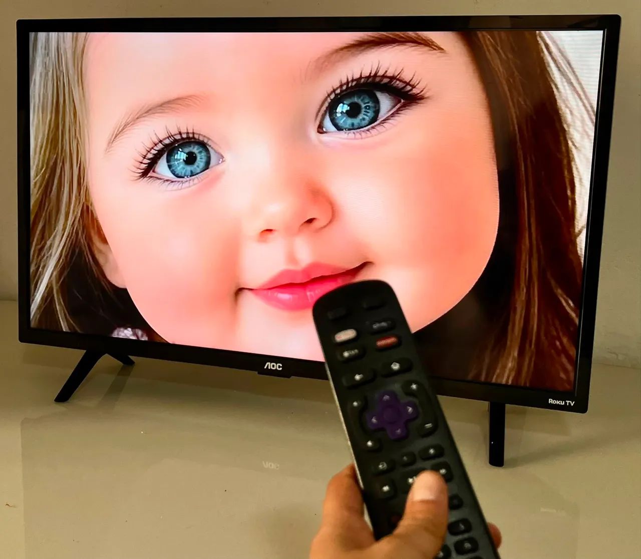 Tv Smart 32 AOC ROKU - Foto 2