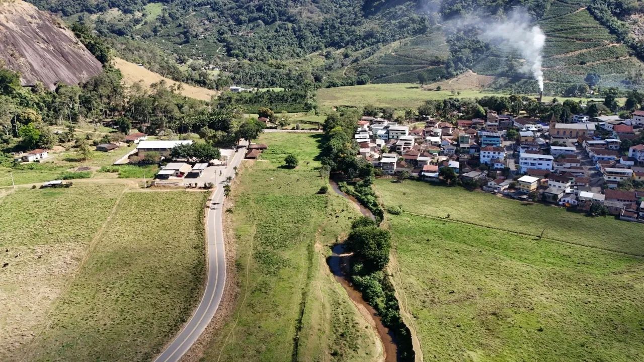 Sitio cachoeiro burarama  bom p/ café