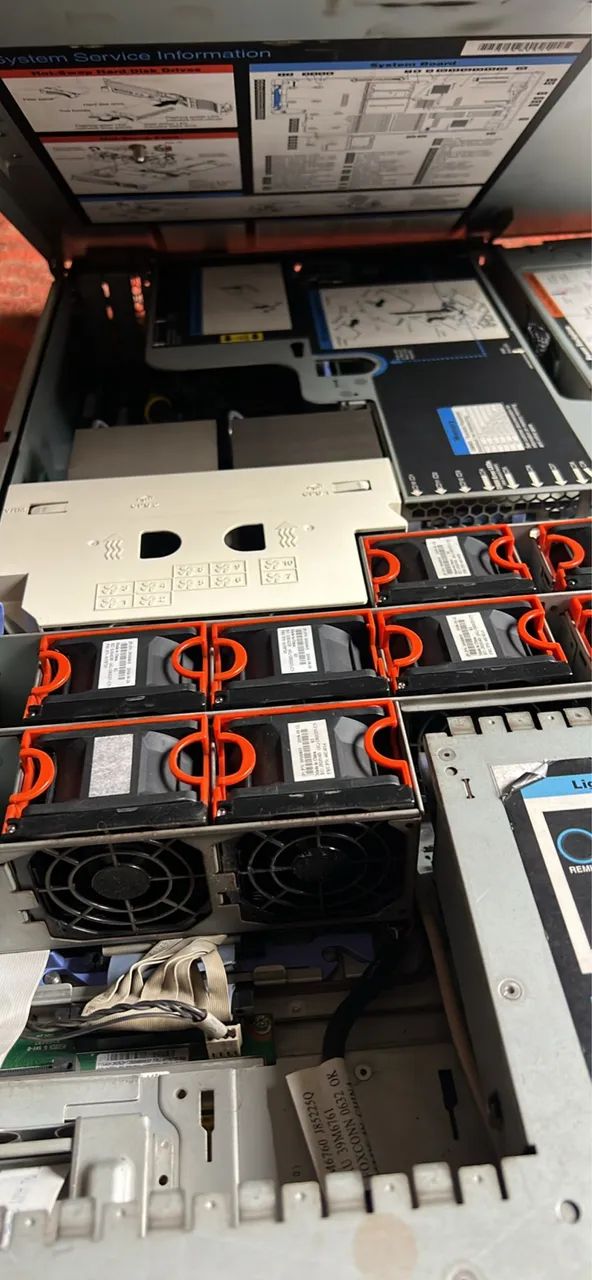 Vendo ou troco servidor IBM SYSTEM  X3650 M1 - Foto 2