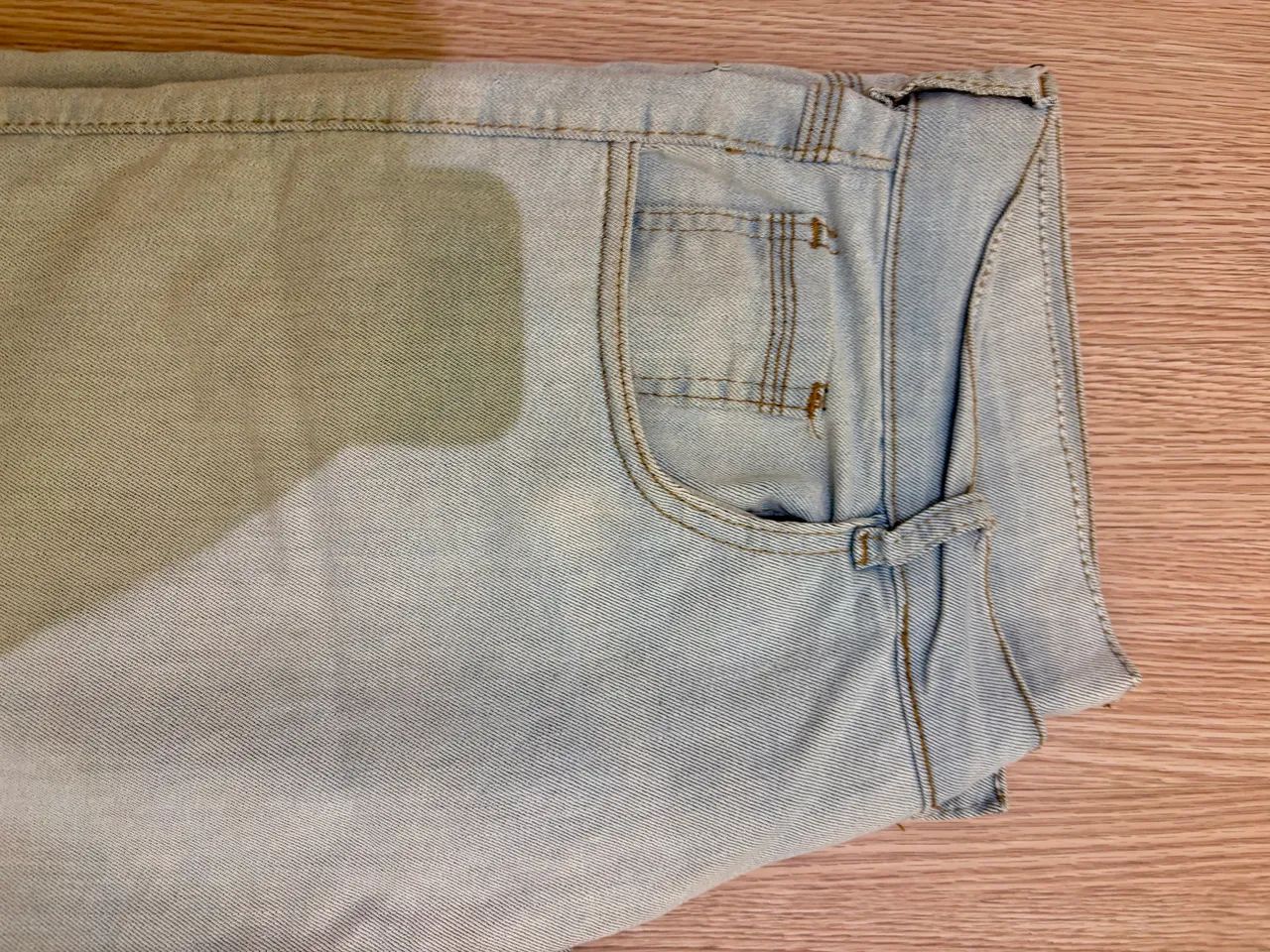 Calça jeans clara - Foto 3