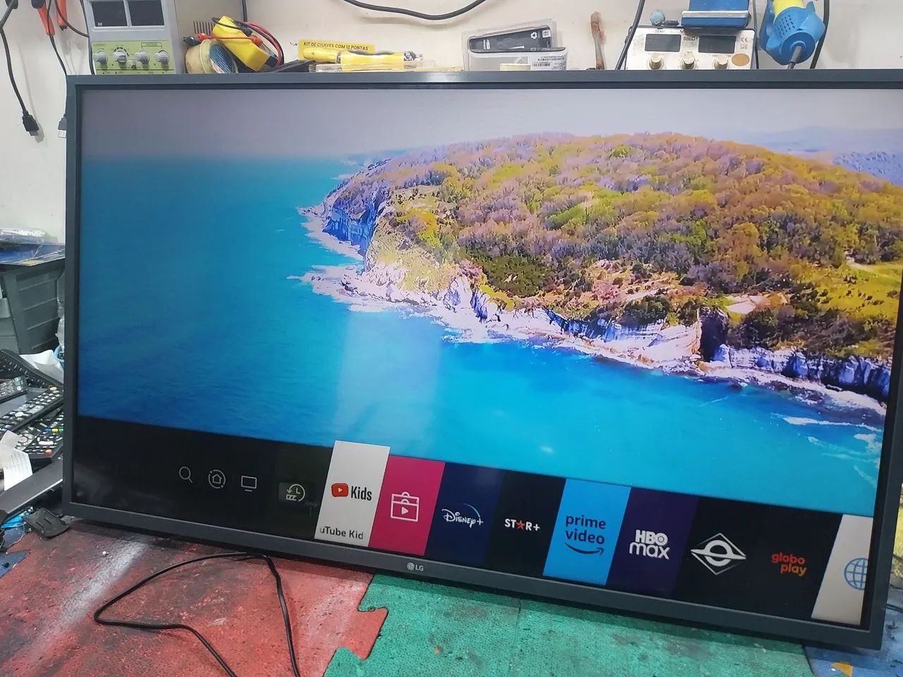 Tv 43 lg smart Wi-Fi YouTube Netflix - TVs - Mooca, São Paulo