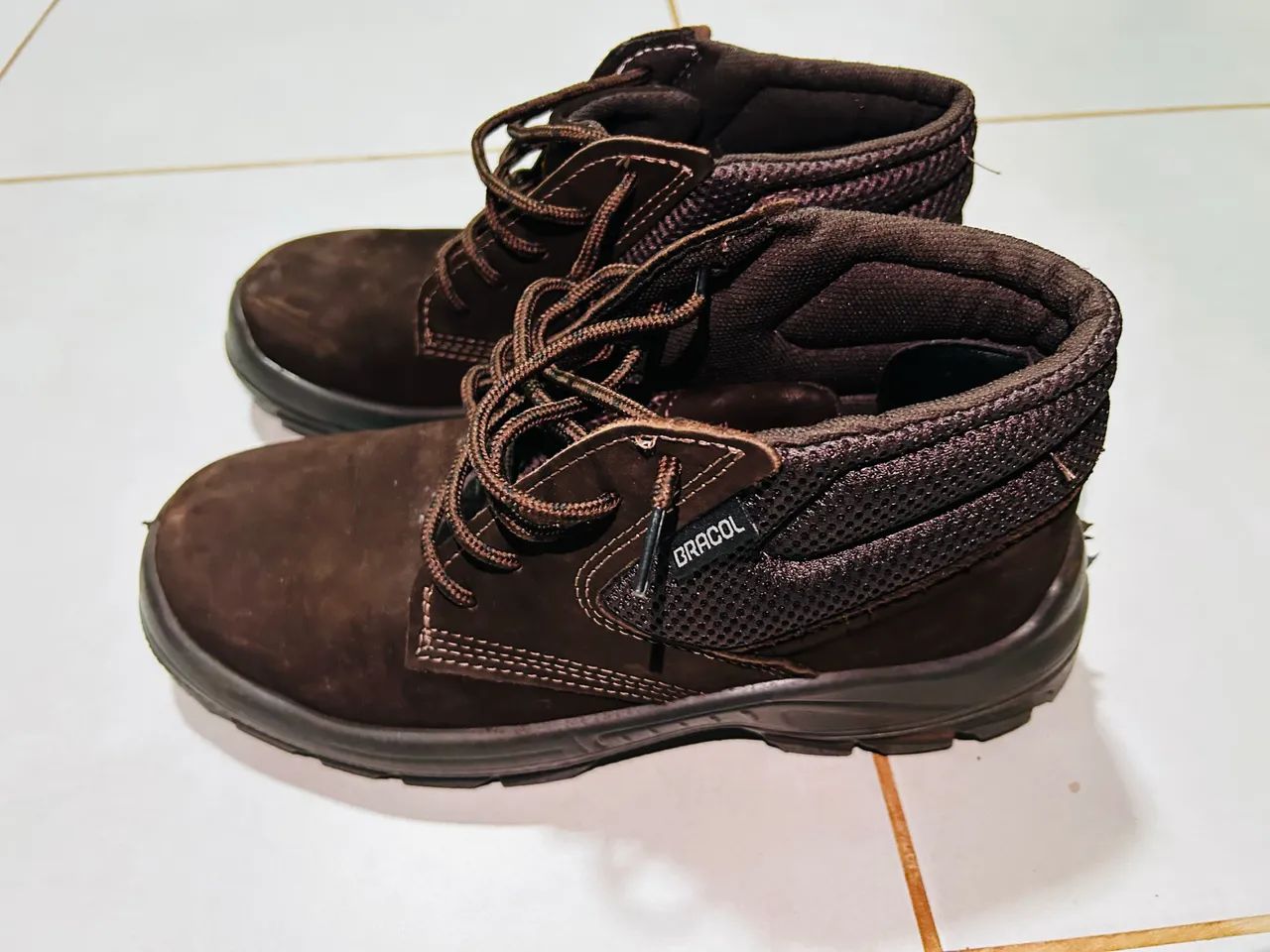 Bota de segurança Nobuck Bracol