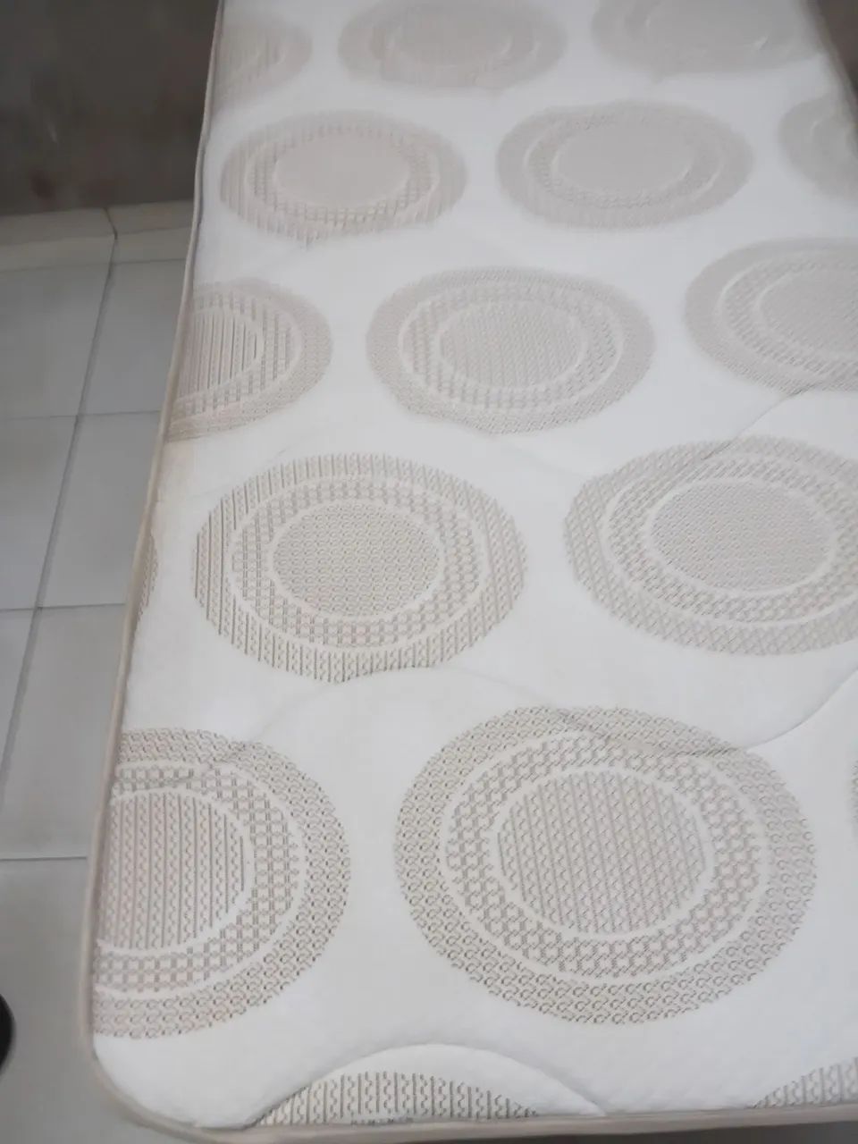 Cama colchão de molas ensacadas de solteiro. - Foto 2
