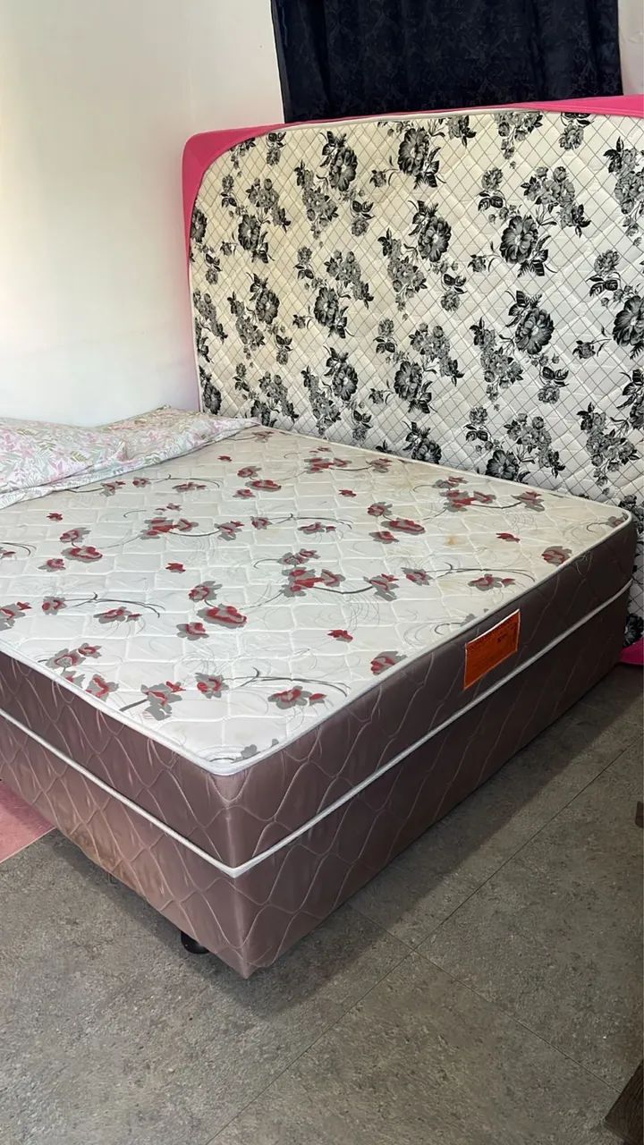 Cama box usada