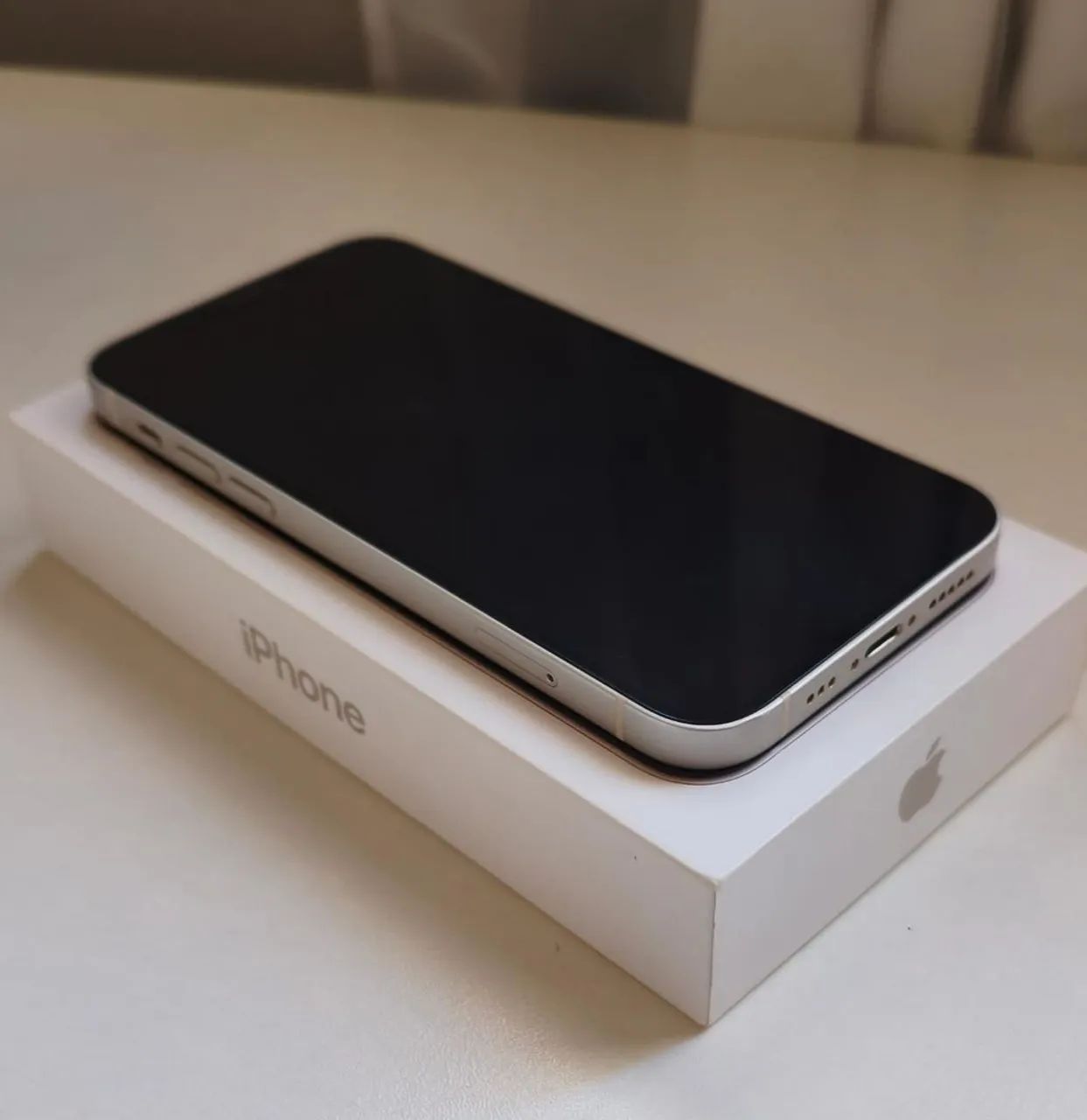 VENDE-SE IPHONE 12 64GB USADO - Foto 4