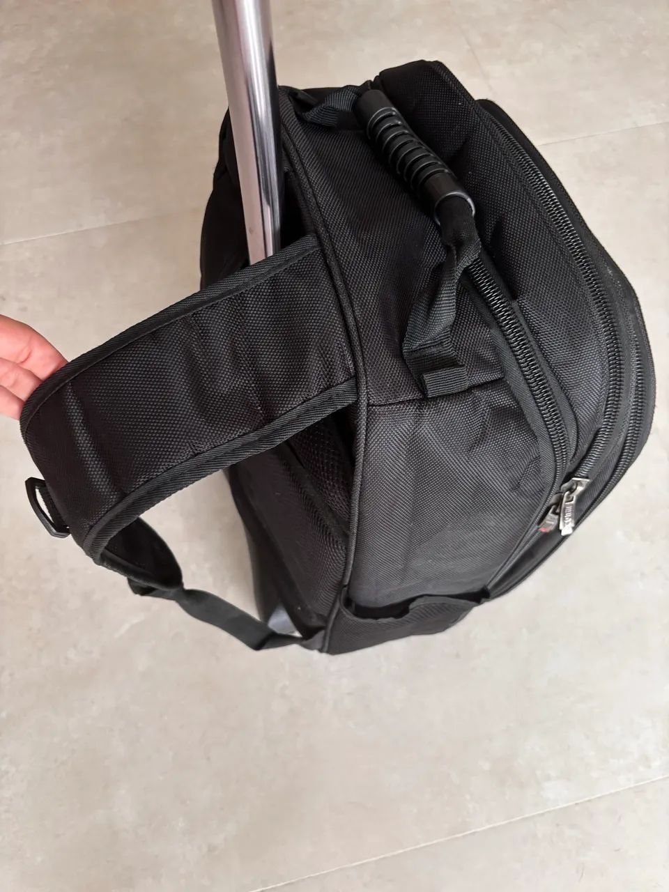 Mochila com rodinhas  - Foto 3