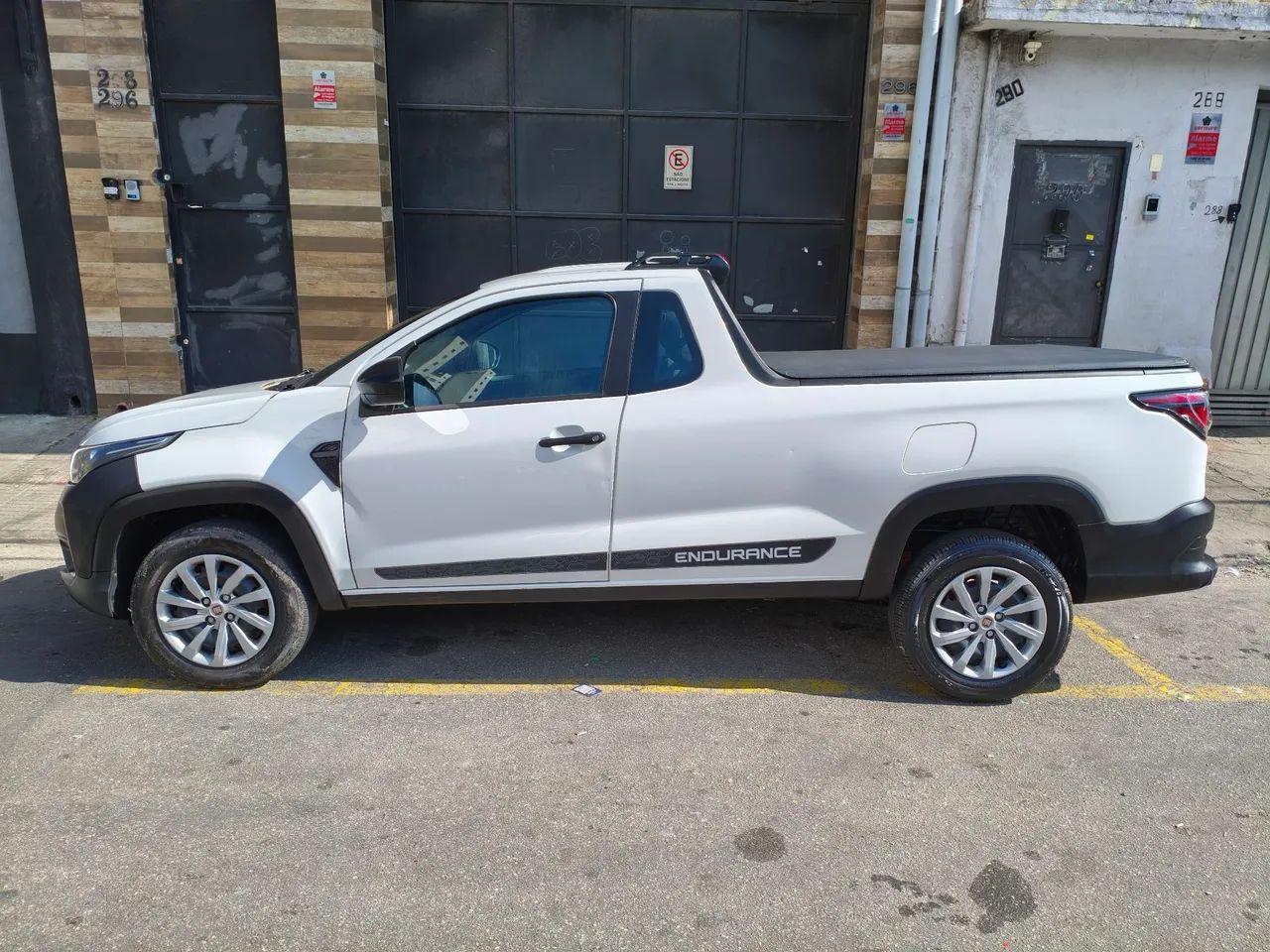 Fiat Strada Endurance 1.4 Flex 8V CS Plus 2022 - Foto 2