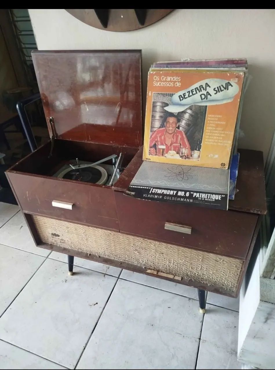 Radiola antiga e rara