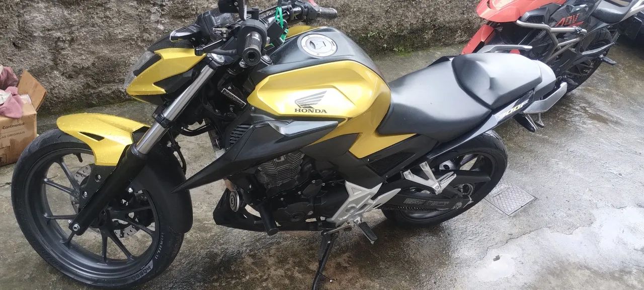 Cb 300f 24 com ABS Dourada Linda - Foto 5