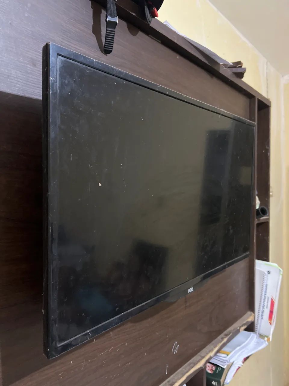 ? TV AOC 32? à venda  Vendo TV AOC 32 polegadas, em bom estado e funcionando normalmente. - Foto 2