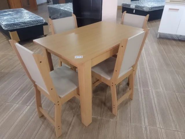 Mesa com vidro + 4 cadeiras em promoção - Foto 3