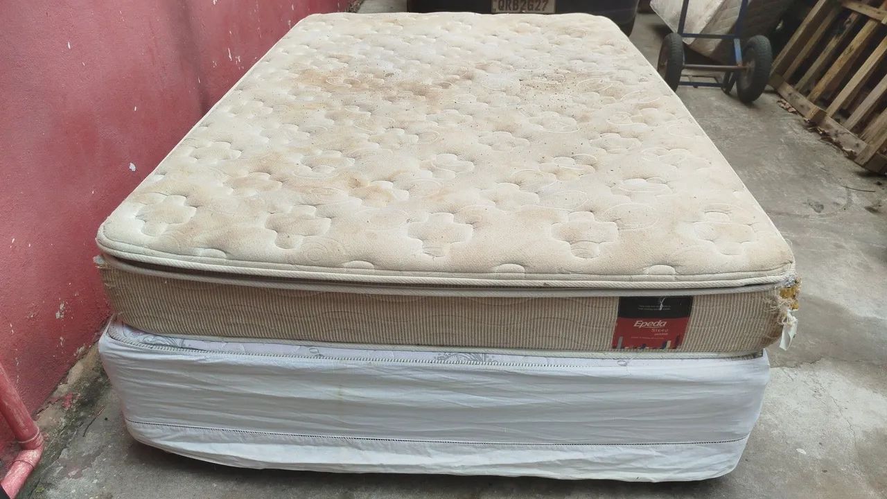 Cama casal , entrega grátis 