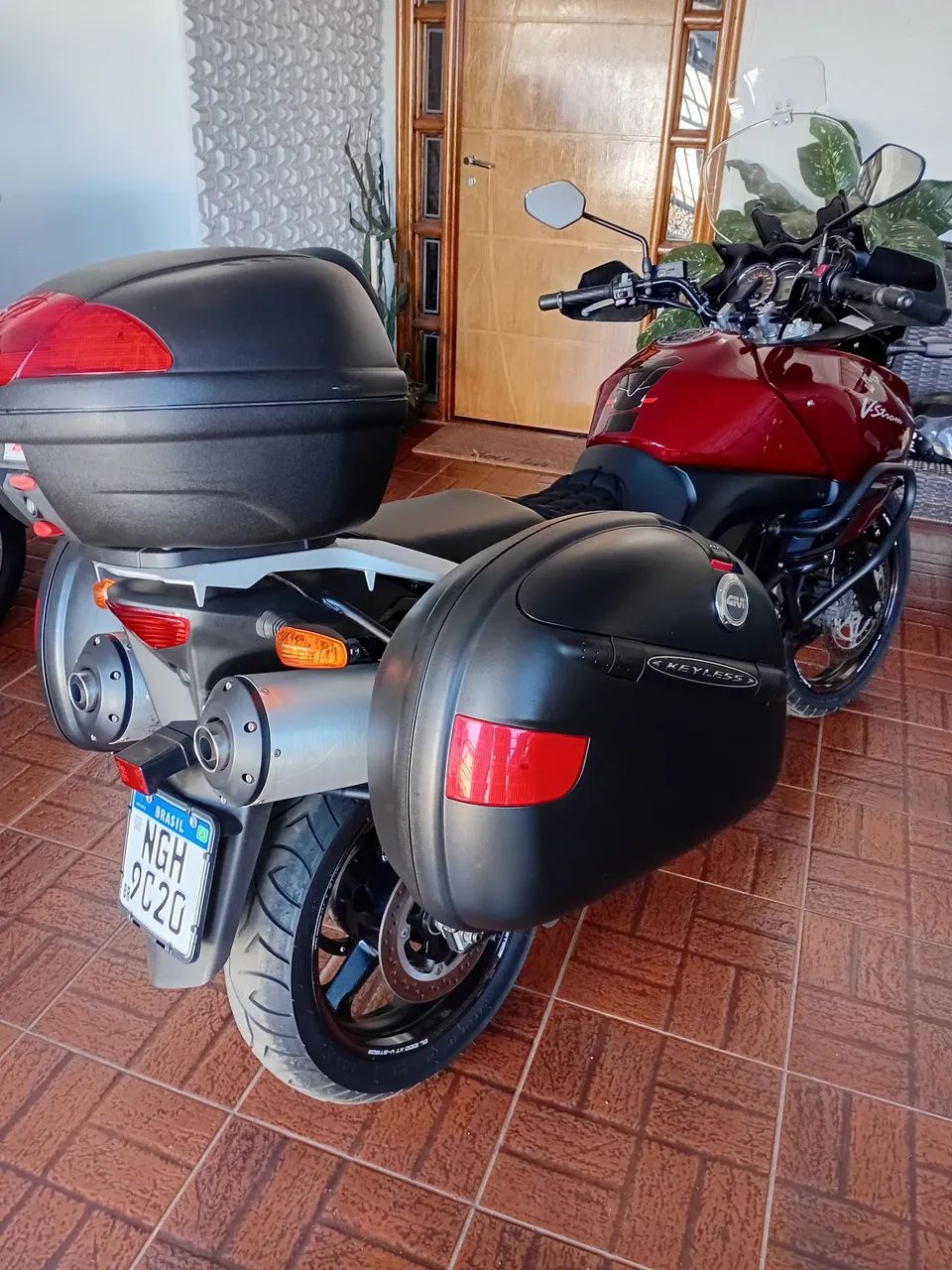Suzuki dl1000 Vstrom  - Foto 2
