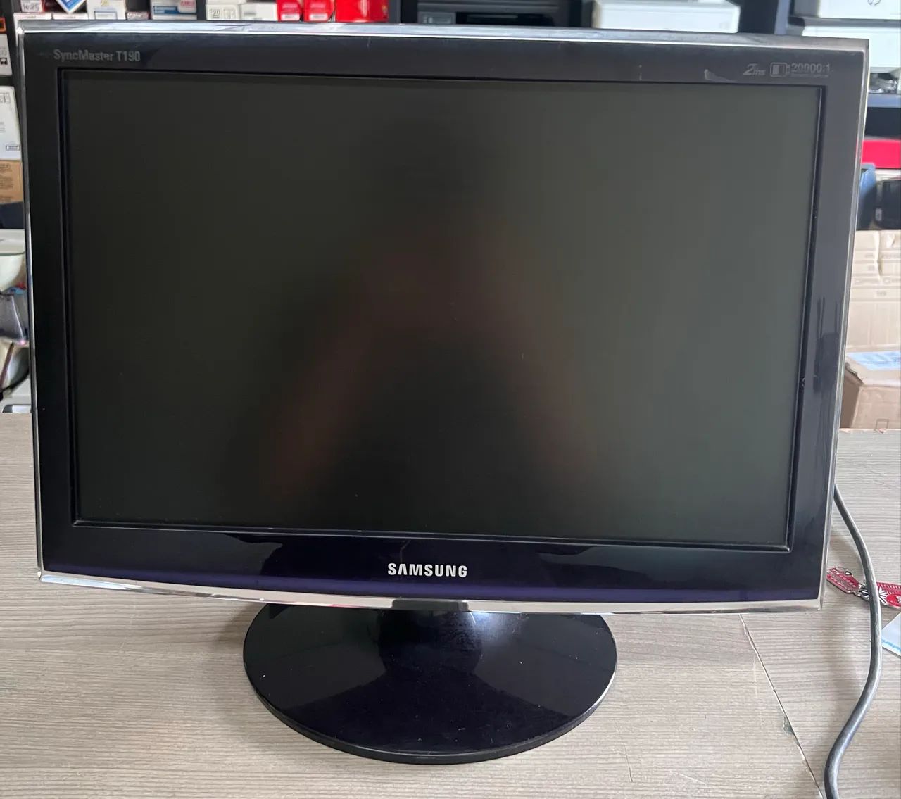 MONITOR SAMSUNG 19?