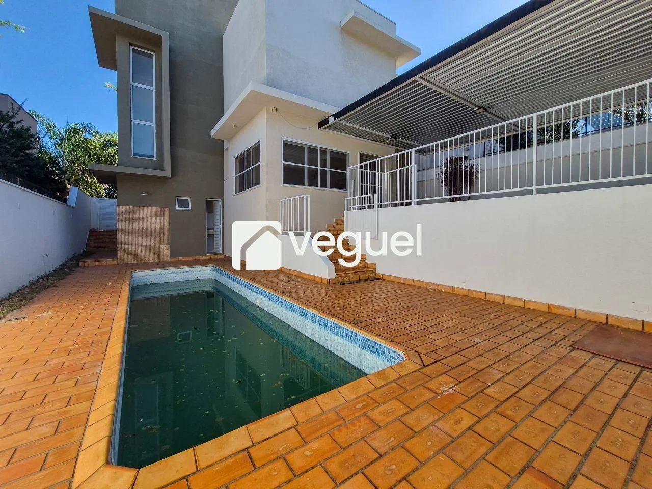 Casa térrea com 197m², 3 quartos, 3 suítes para alugar no bairro Vila do Golfe, Ribeirão P