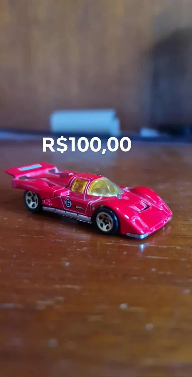 Hot Wheels Ferrari 512M Vermelha - Main Line - Escala 1:64