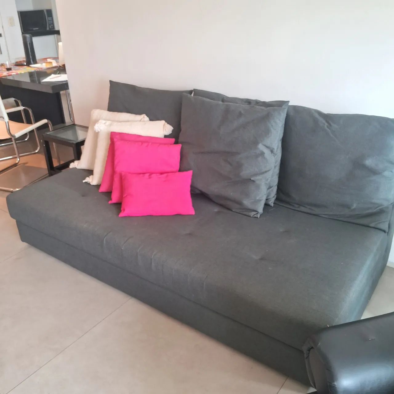 Sofá cinza 3 lugares - Foto 3