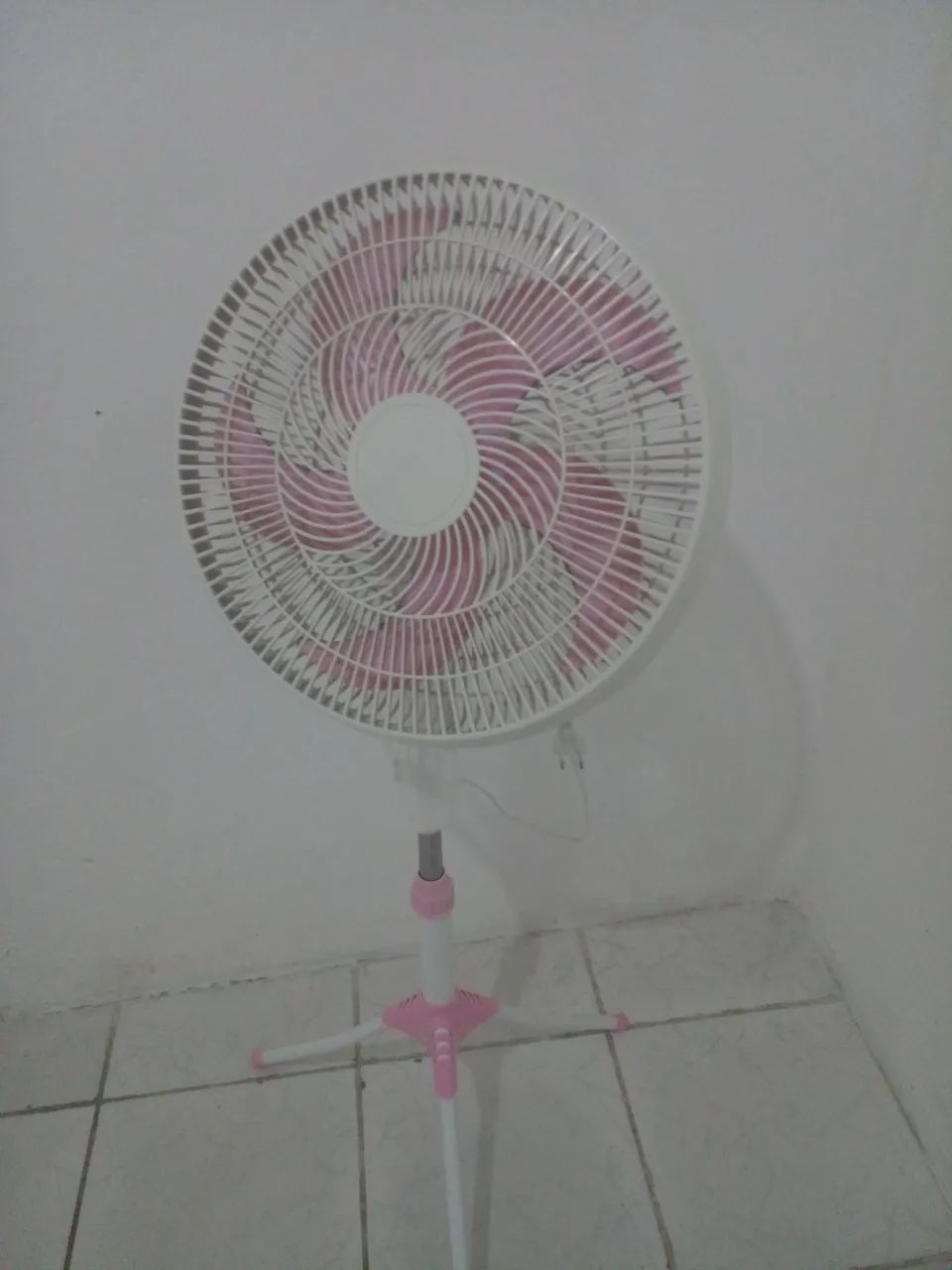 Vendo ventilador Branco