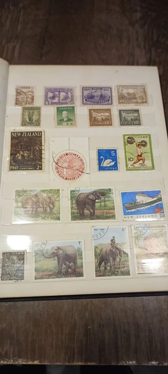 filatelia. 32 selos comemorativos ásia e oceania.