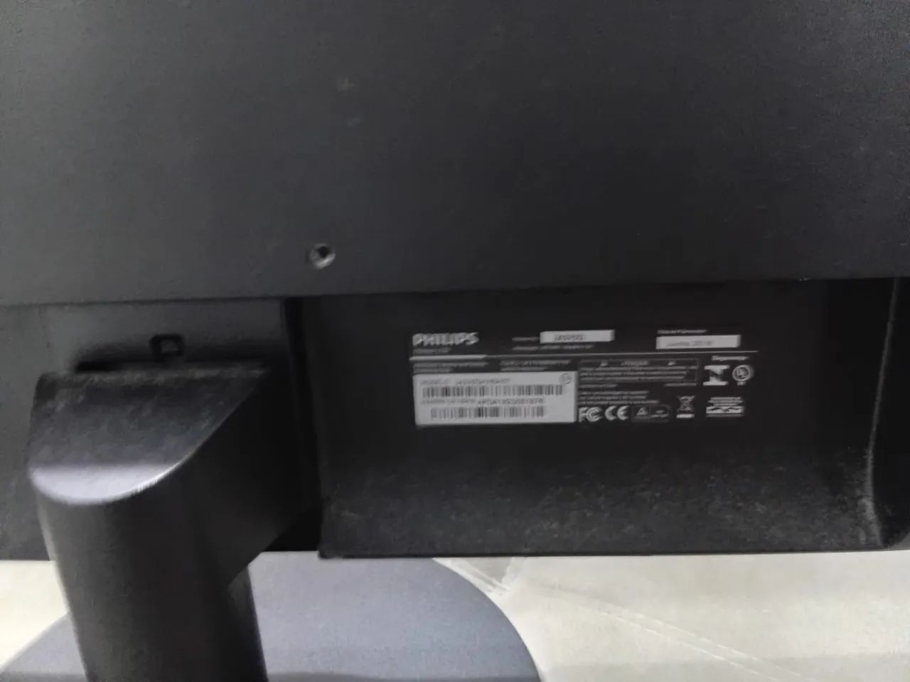 VENDE - SE MONITOR PHILIPS  - Foto 3