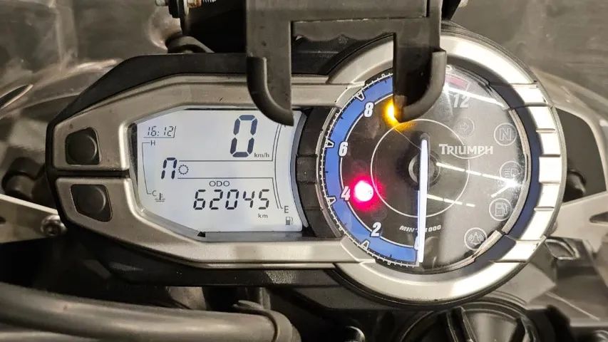 Triumph Tiger 800 XC 2015 - Foto 5