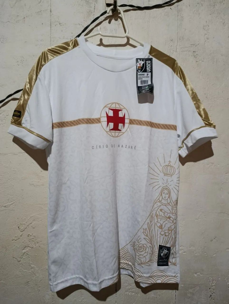 Duas camisas do Cirio do Vasco  R$100 cada  - Foto 3