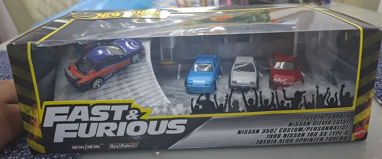 Hot Wheels Box Premium Velozes e Furiosos Drift em Tokyo
