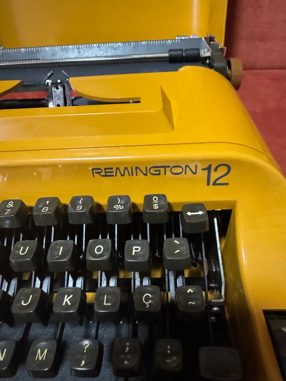 Máquina de datilografia Reminhton Sperry12