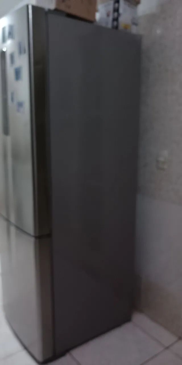Geladeira Eletrolux 2 porta 220w - Foto 3