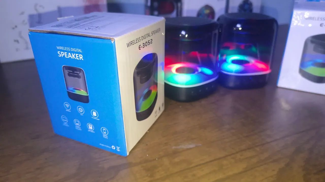 Par de Caixinhas de Som Bluetooth E-3052 - Foto 2