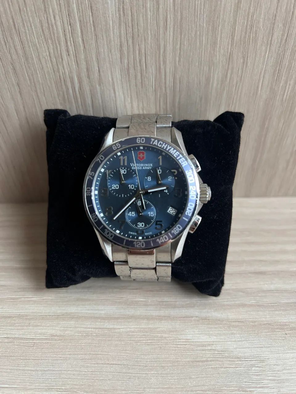 Relógio Victorinox Swiss Army Chronograph 241120 Original Safira