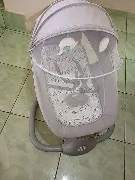 Cadeirinha de bebe automatica  - Foto 5