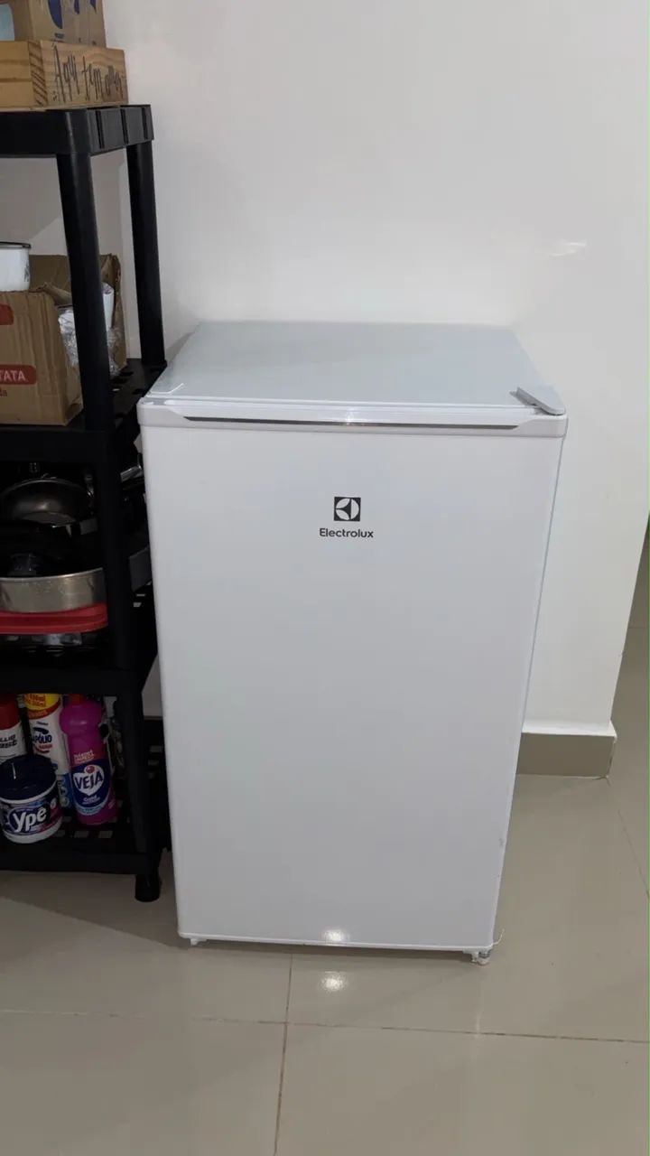 Frigobar eletrolux 