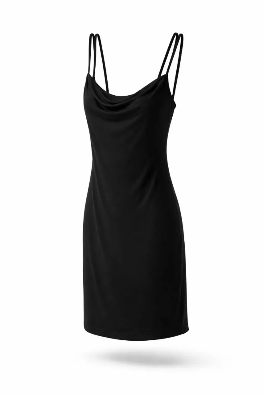 Vestido Preto com Brilhos Prateado.