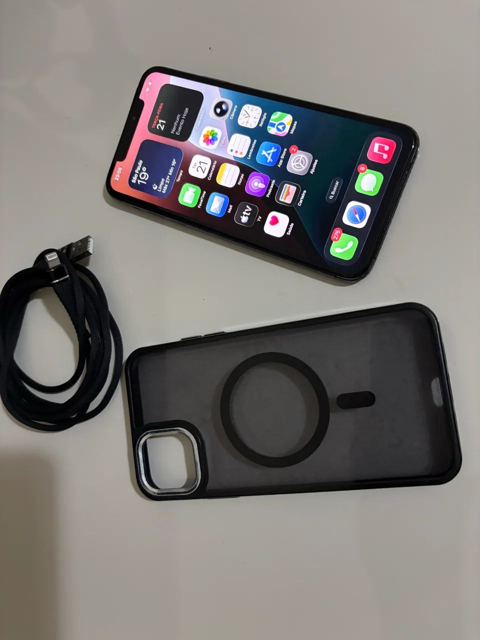 iPhone 11 Pro Max 64gb  - Foto 2