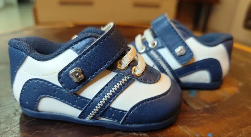 Sapato infantil em couro
