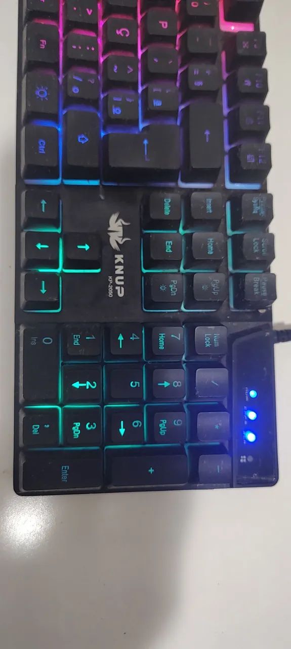 Teclado Gamer  KNUP KP-2050 - Foto 2